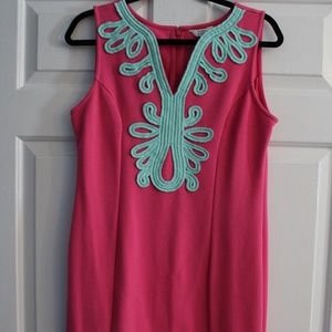 Pink sleeveless dress with embroidered detailing